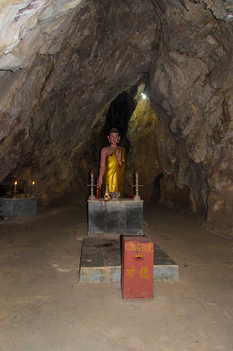 433 - Vietnam - Danang - Thuy Son - cueva